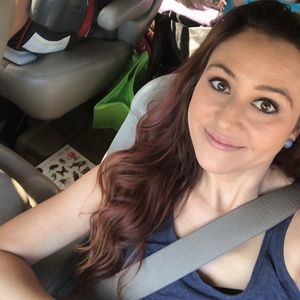 Meet your Posher, Whitney